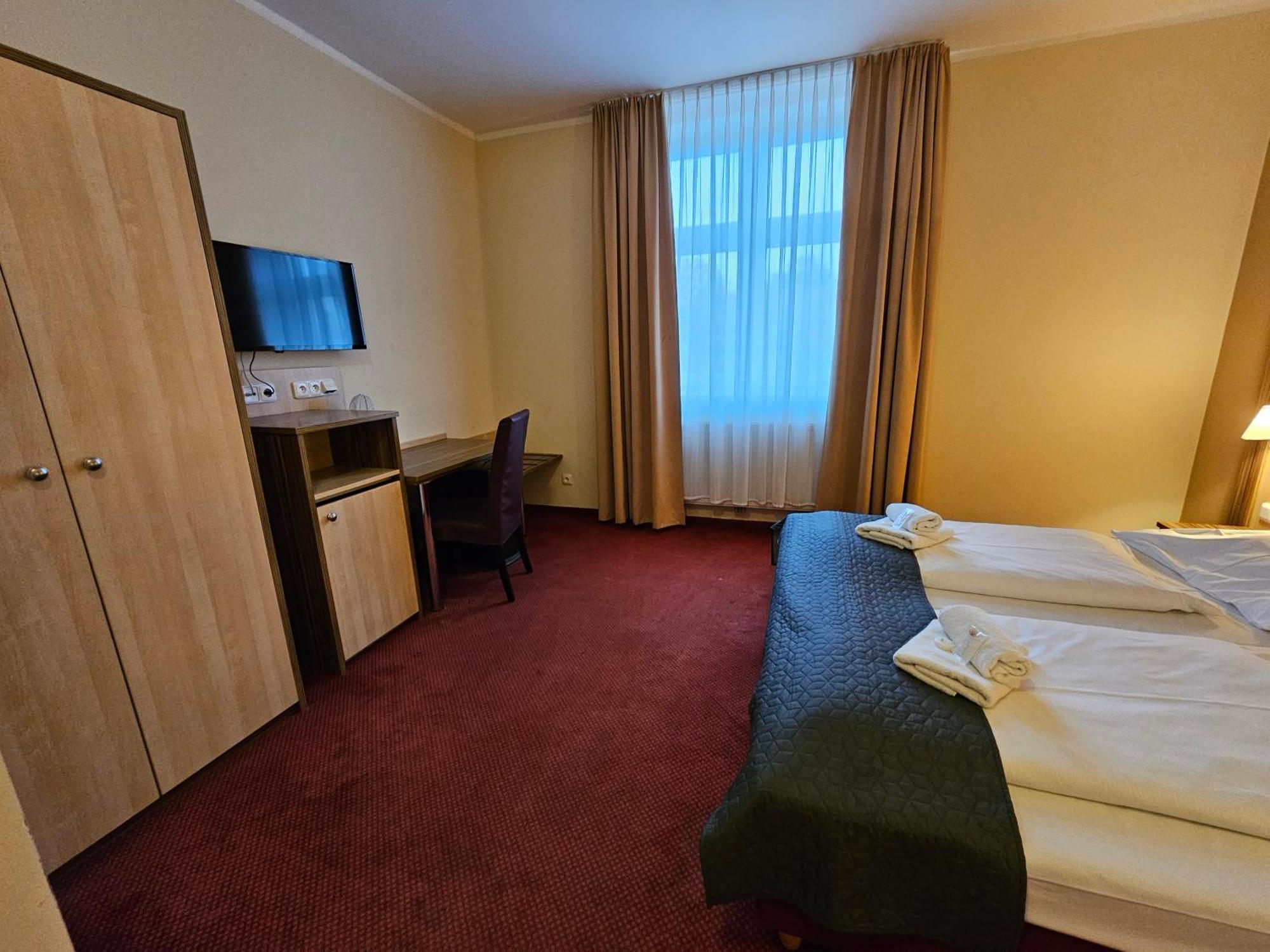 Hotel U Divadla Znojmo Ngoại thất bức ảnh