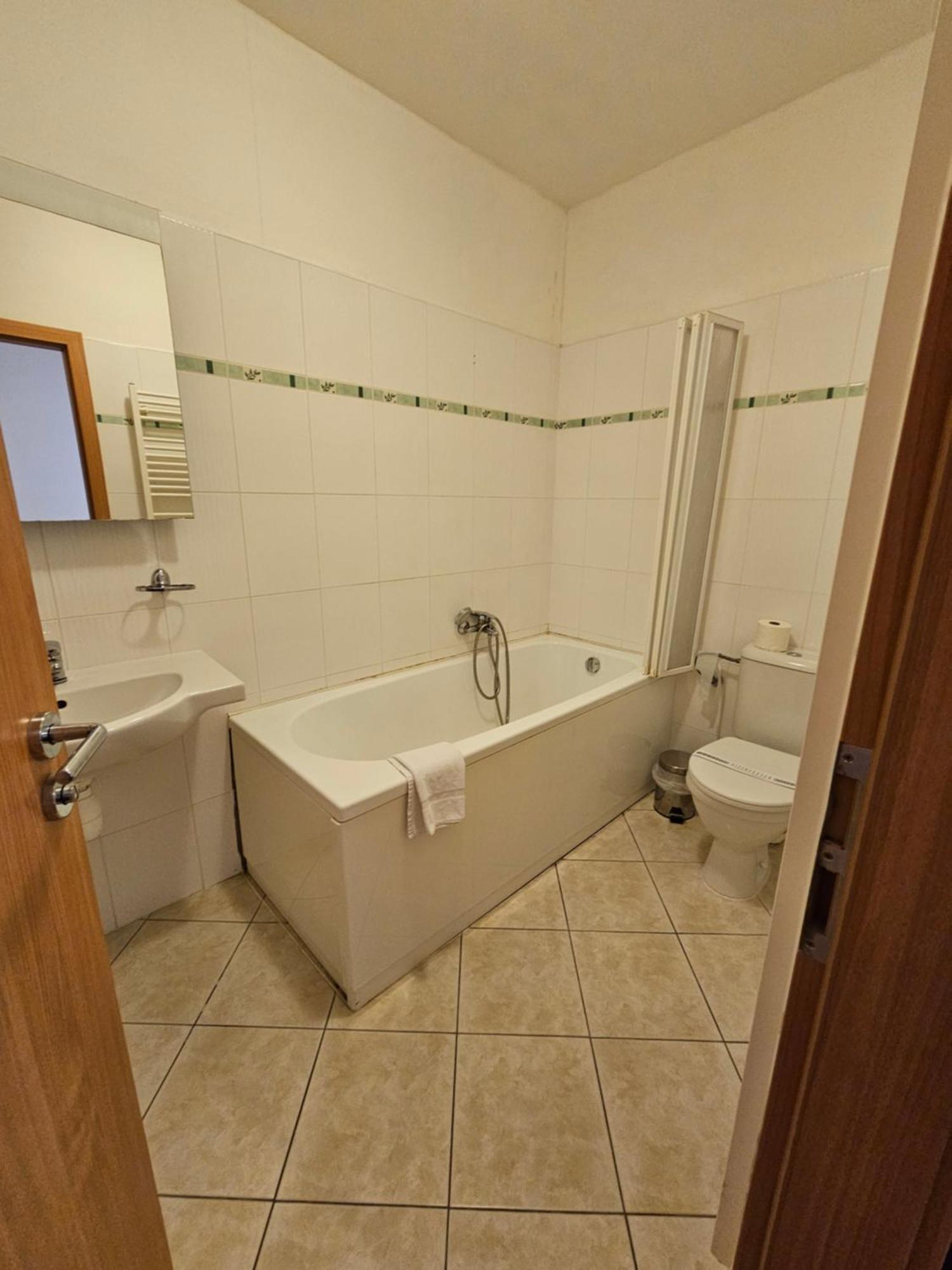 Hotel U Divadla Znojmo Ngoại thất bức ảnh