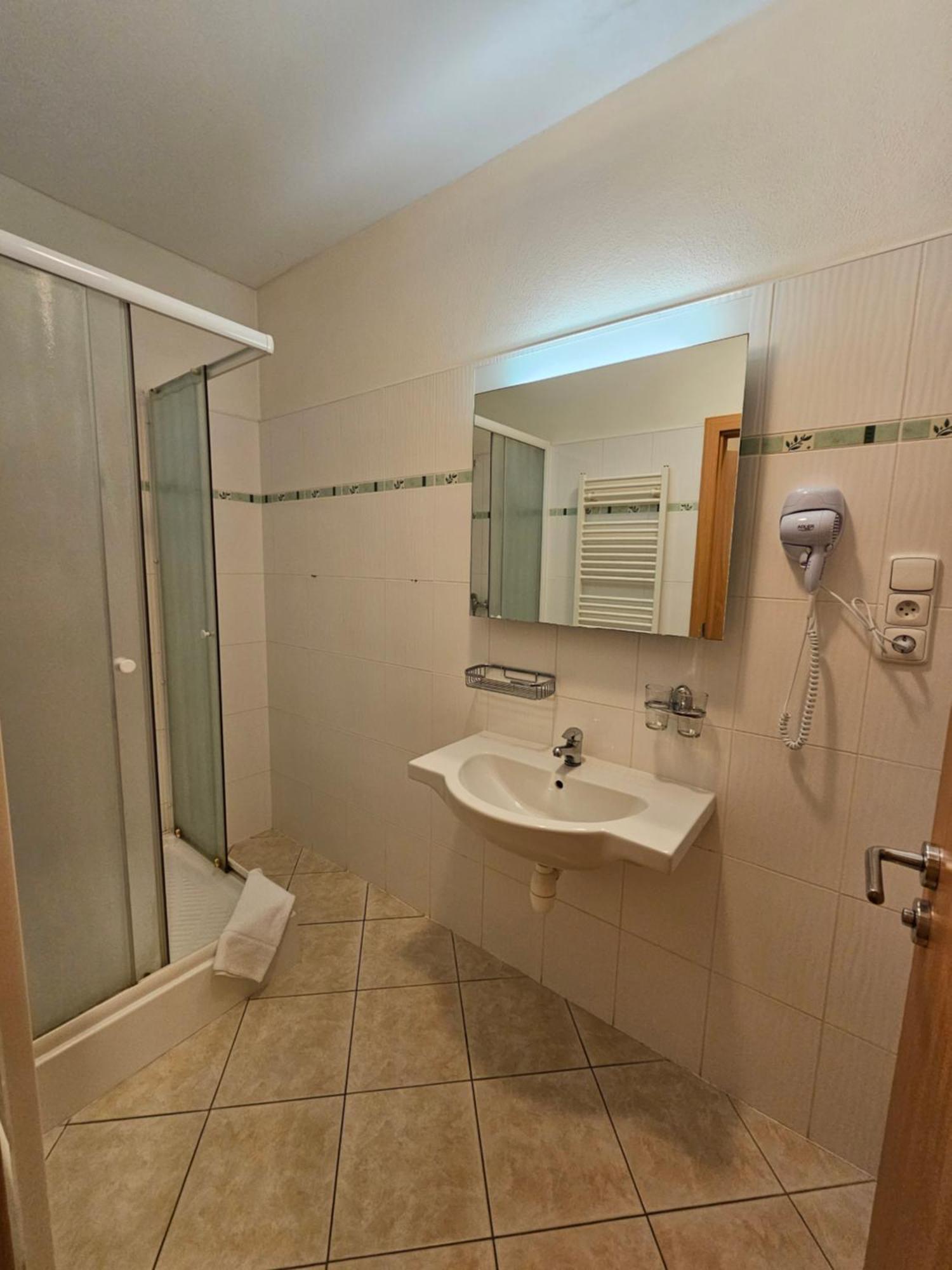 Hotel U Divadla Znojmo Ngoại thất bức ảnh