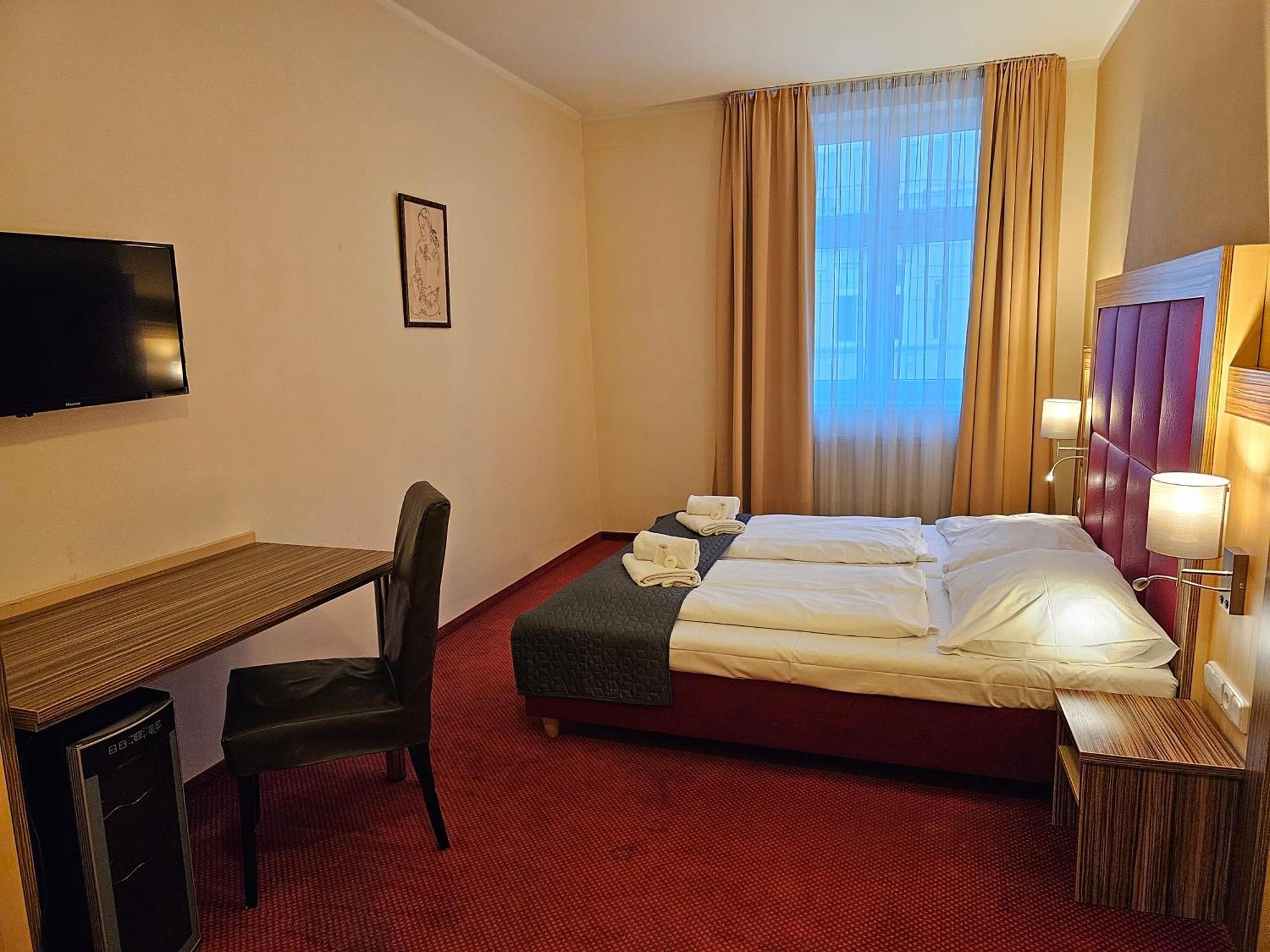 Hotel U Divadla Znojmo Ngoại thất bức ảnh