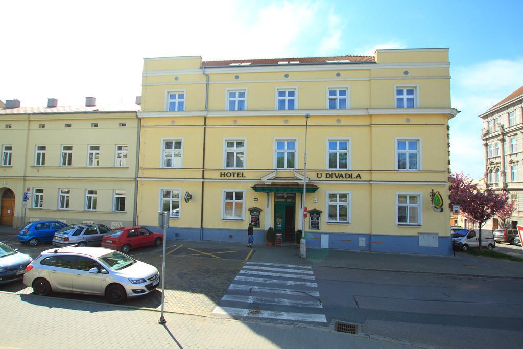 Hotel U Divadla Znojmo Ngoại thất bức ảnh