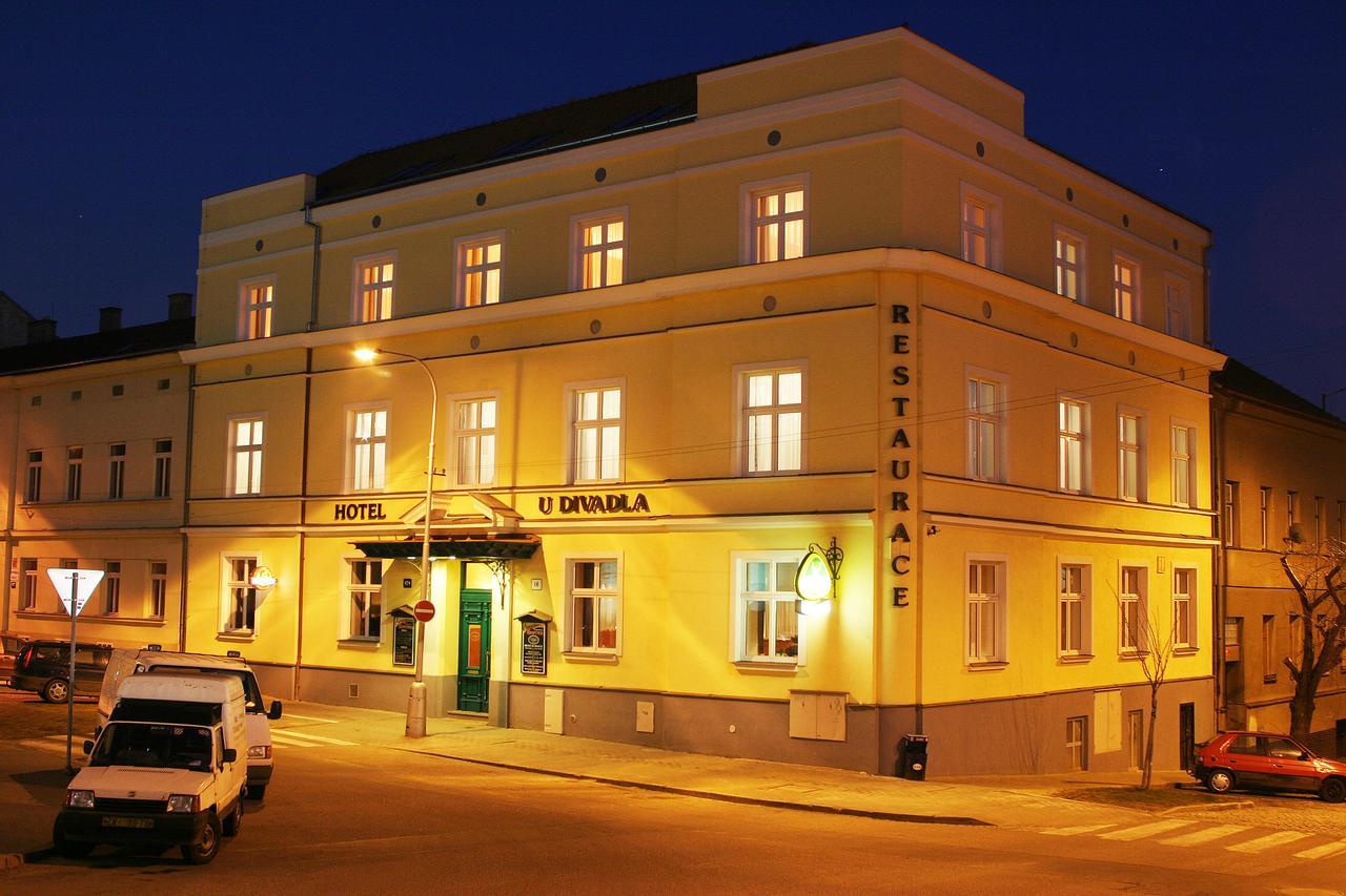 Hotel U Divadla Znojmo Ngoại thất bức ảnh